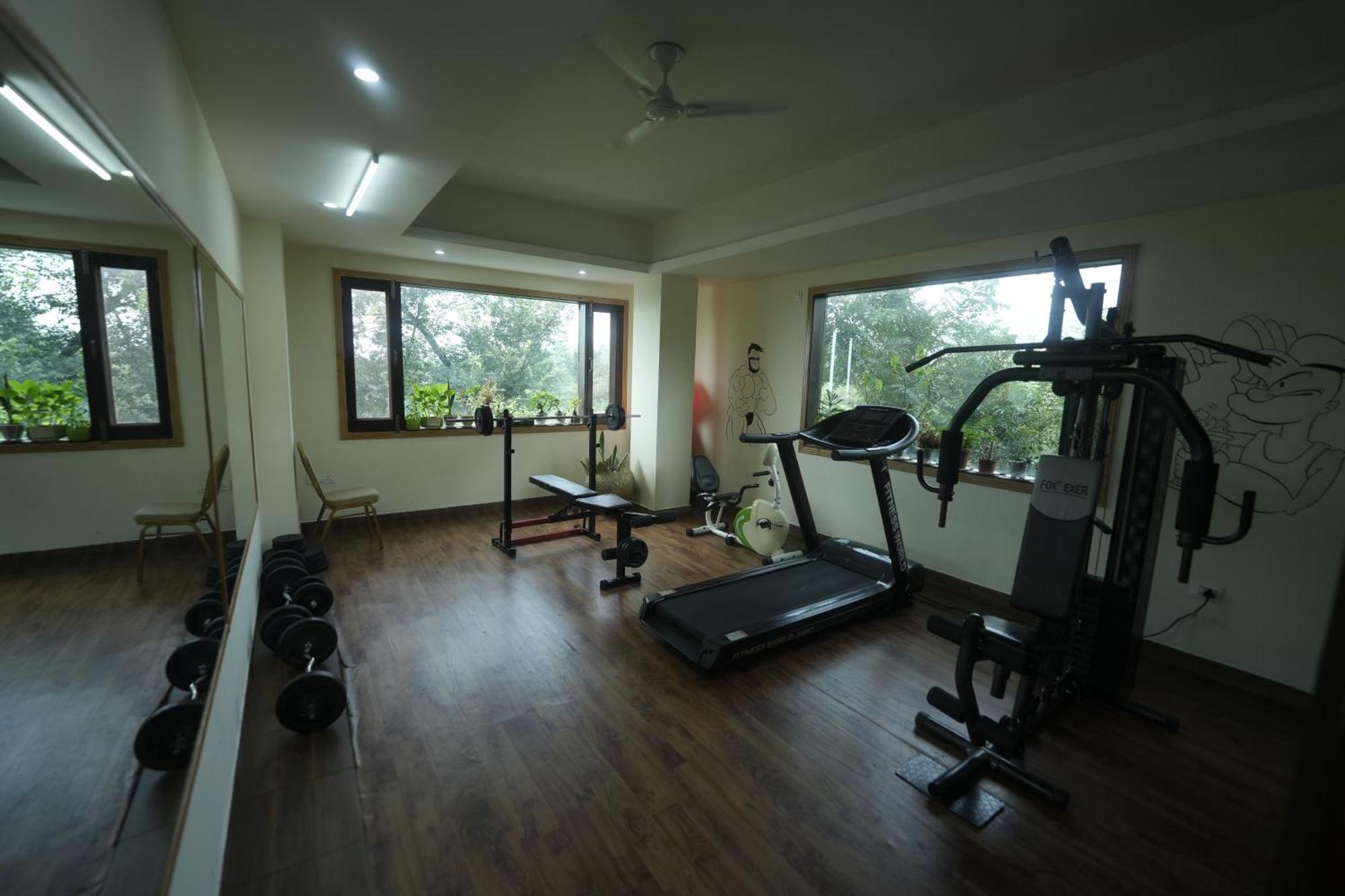D'Polo Club & Spa Resort Dharamshala Ngoại thất bức ảnh
