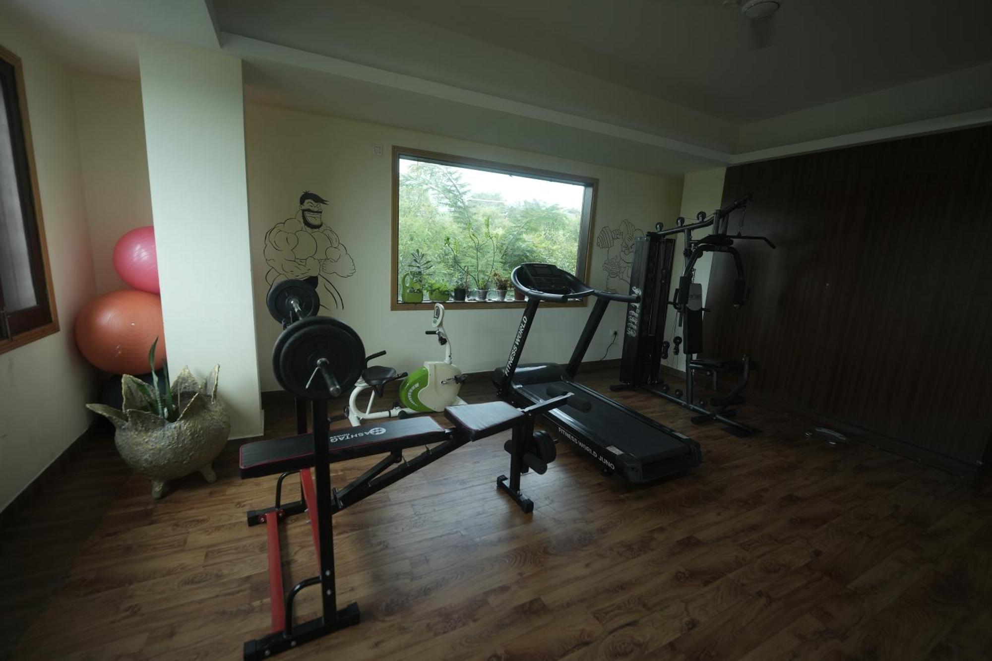 D'Polo Club & Spa Resort Dharamshala Ngoại thất bức ảnh